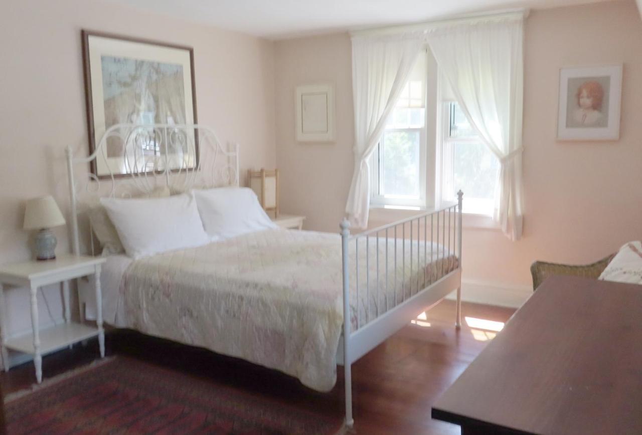 وودستوك Morning Glory B&B الغرفة الصورة